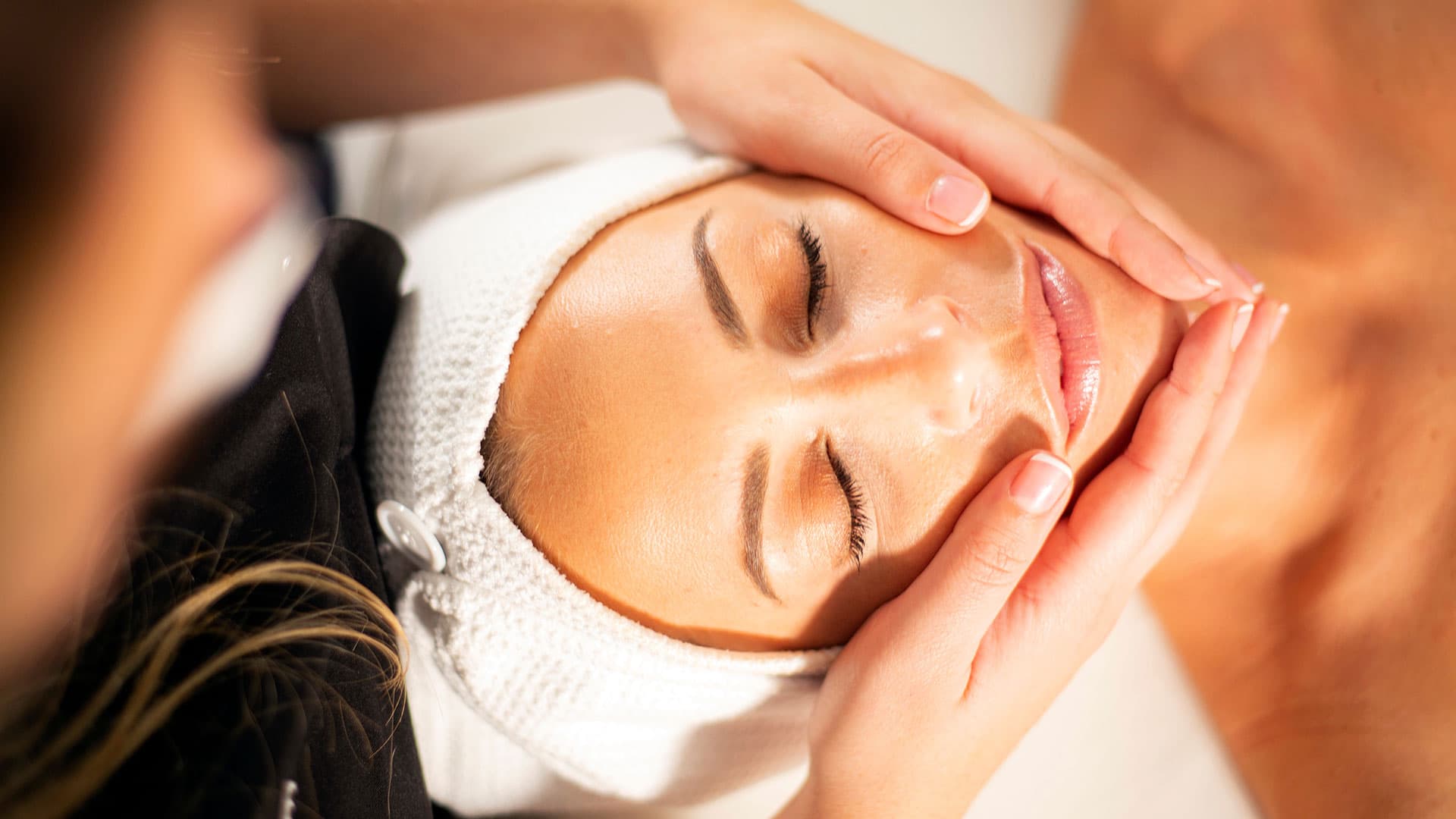 Facial Premium